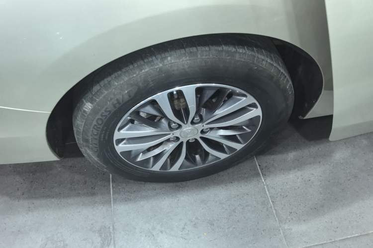 Used Buick GL8 2021 ES Landtrek 653T Comfort Edition
