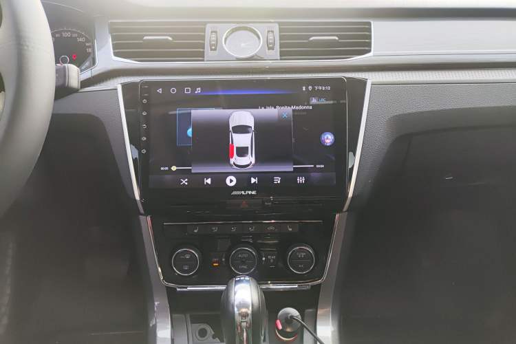 Used Volkswagen Passat 2017 280TSI DSG Luxury Edition
