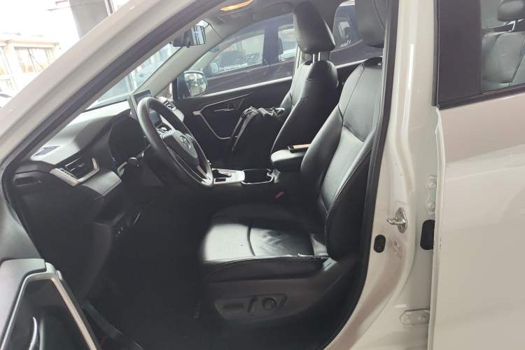 Used Toyota RAV4 2021 Dual-Engine 2.5L E-CVT Two-Wheel Drive Elite Edition
