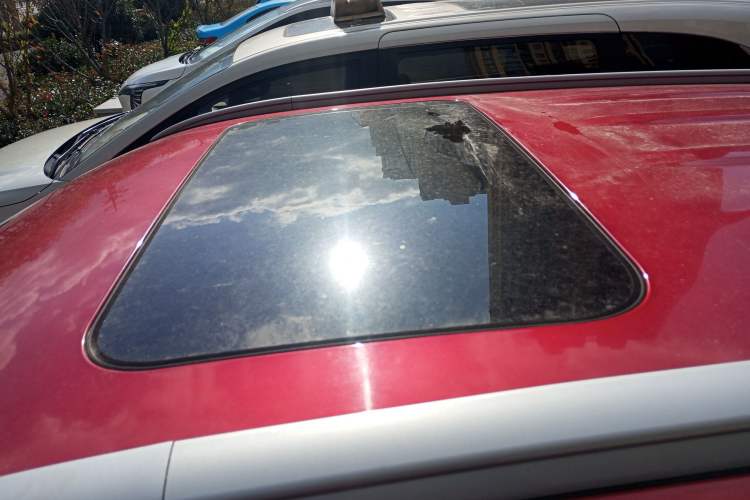 Used Changan CS55 2018 1.5T Manual Colorful Model China V Standard
