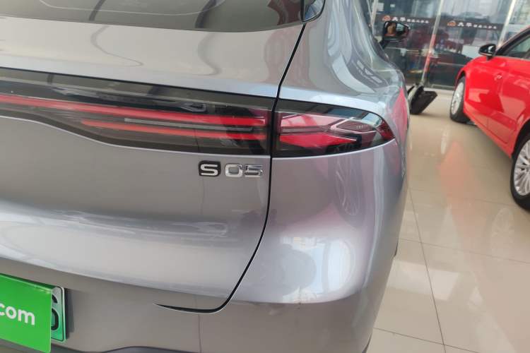 Used  S05 2024 510 Plus Pure Electric Version
