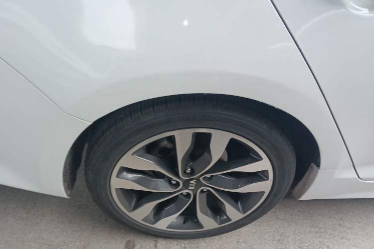 Used Kia K5 2014 2.0L Automatic LUXURY
