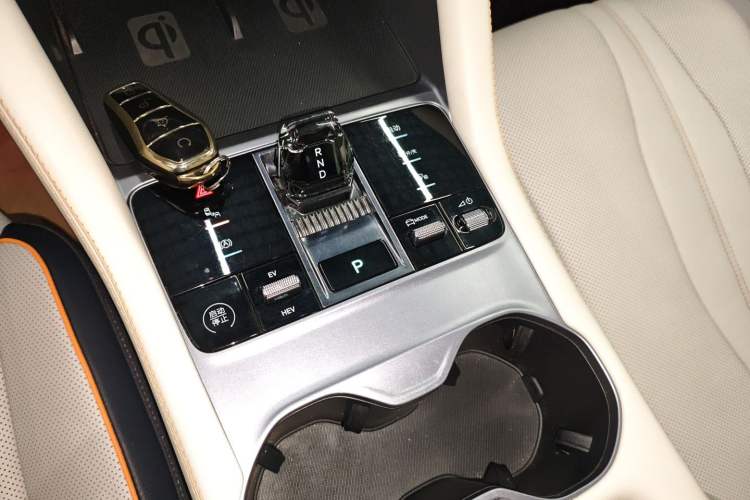 Used BYD Song PLUS New Energy 2023 Champion Edition DM-i 150KM Flagship PLUS
