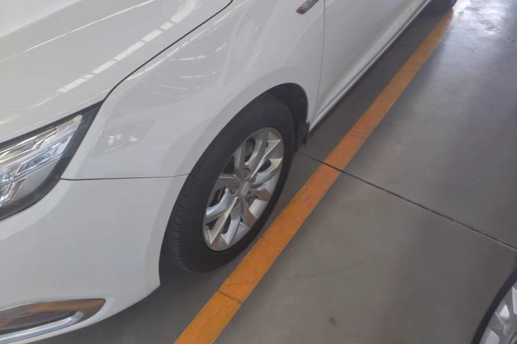 Used Geely Auto Emgrand GL 2017 1.3T Manual Elite Model
