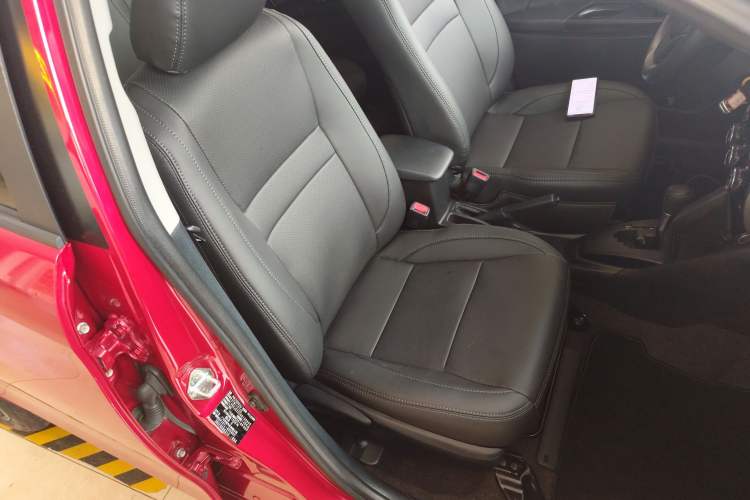 Used Toyota YARiS L 2016 Revised 1.5E CVT Charming Edition
