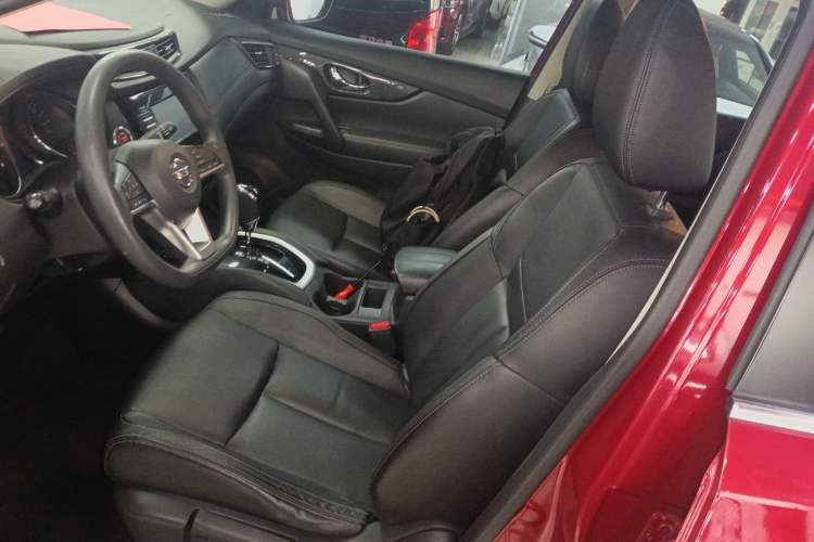 Used Nissan X-Trail 2017 2.0L CVT 7-Seater Comfort Edition 2WD
