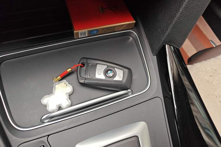 Used BMW 3 Series 2018 320Li Fashion Model
