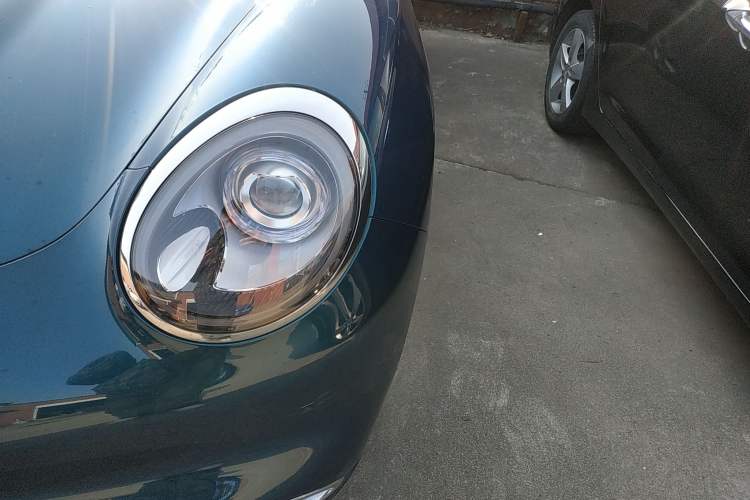 Used ORA Good Cat 2023 401 km Standard Range Comfort Version Lithium Iron Phosphate