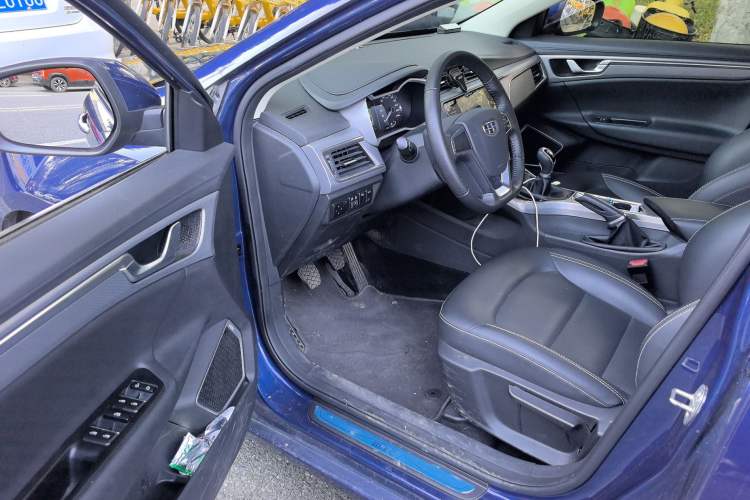 Used Geely Auto Emgrand GL 2018 1.4T Manual Elite Smart Connectivity Version