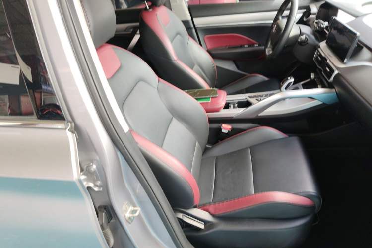 Used Geely Auto Coolray 2020 Facelift 240T DCT Hunter