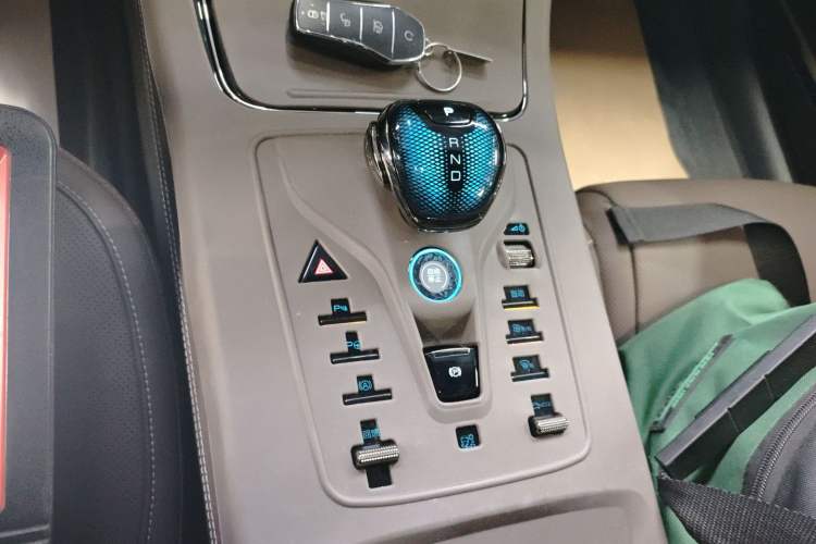 Used BYD Han 2025 EV Intelligent Driving Version 506KM Prestige Model
