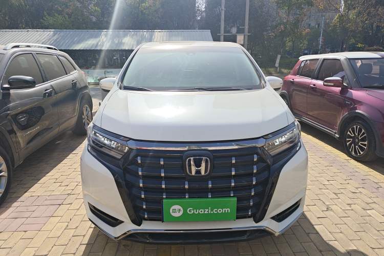 Used Honda Elysion 2022 2.0L eHEV Luxury First Edition
