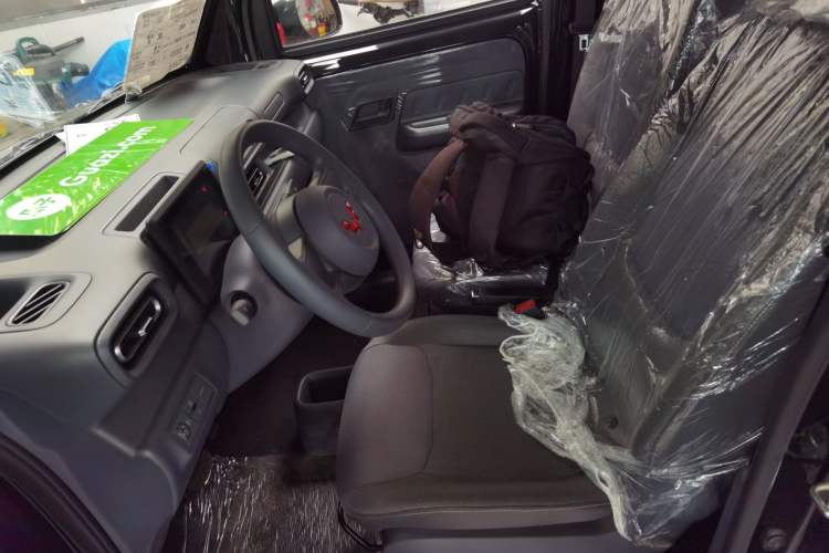 Used Wuling Zhiguang New Energy 2025 Standard Model
