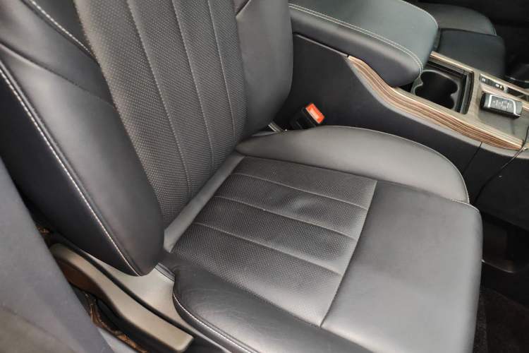 Used GAC Trumpchi M8 2020 390T Deluxe Edition
