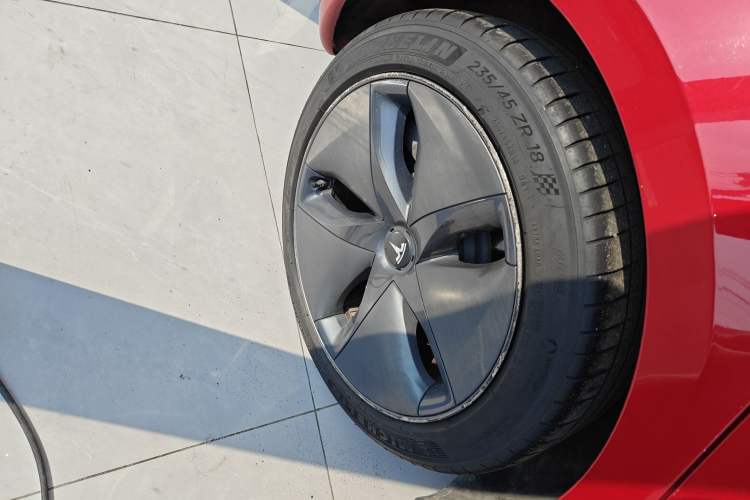 Used Tesla Model 3 2020 Revised Version Standard Range Rear-Wheel Drive – Upgraded Edition
