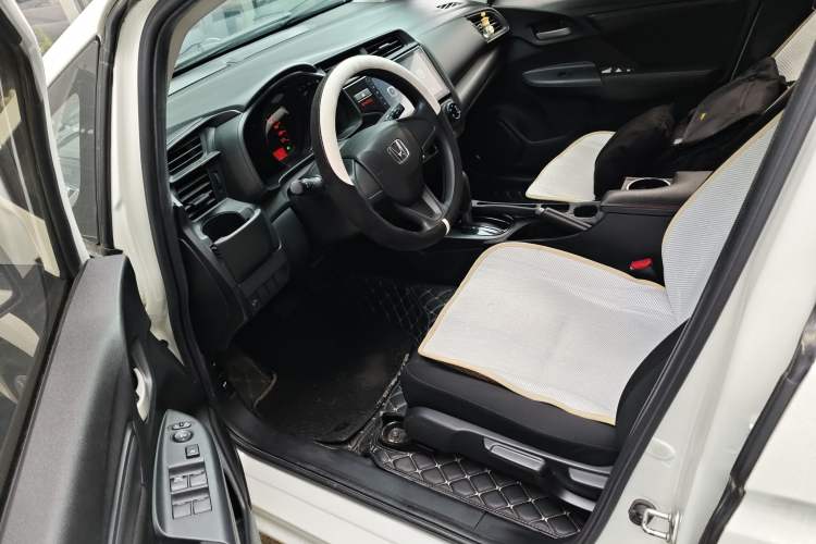 TDK.VehicleDetails.img