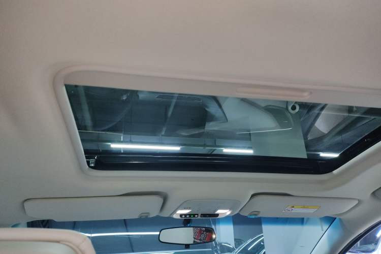 Used Buick GL8 2022 ES Landtrek 653T Comfort Edition
