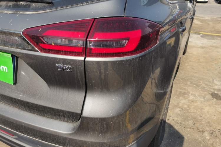 Used Geely Auto Emgrand X7 Sport 2020 1.8TD DCT Two-Wheel Drive Zhiya Model