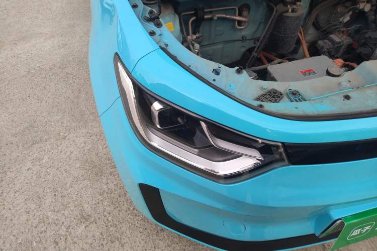 Used SOL E10X 2021 302 km Range Luxury Version 31.4 kWh