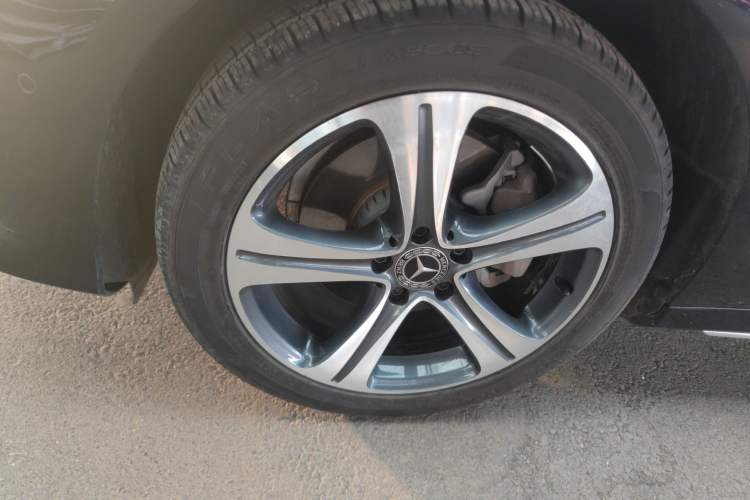 Used Mercedes-Benz E-Class 2018 Facelift E 200 L Sport Edition