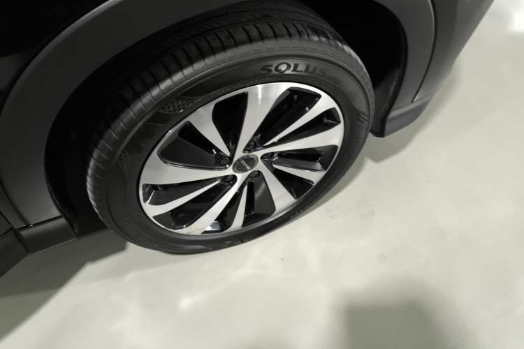 Used BYD Song PLUS New Energy 2023 Champion Edition EV 520KM Flagship Model