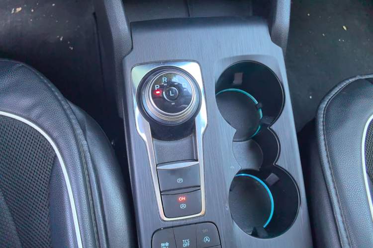 Used Ford Focus 2019 Two-Door EcoBoost 125 Automatic Trendy Model China V Standard