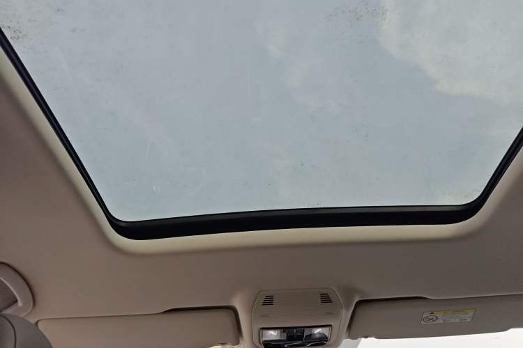 Used Volkswagen Viloran 2024 330TSI Luxury Edition