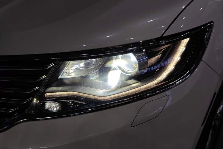 Used Lincoln MKX 2015 2.0T Four-Wheel Drive Luxury Edition