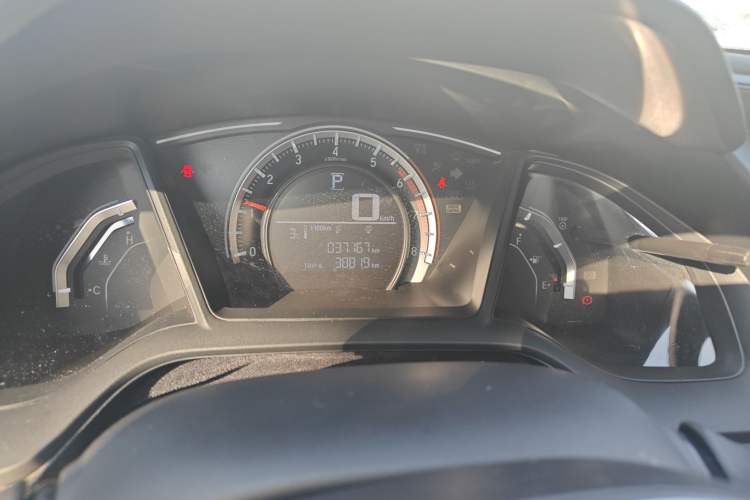 Used Honda Civic 2016 180TURBO CVT Comfort Version