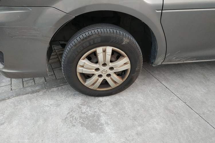 Used FORTHING Lingzhi 2018 M3 1.5L 5-Seat Base Model
