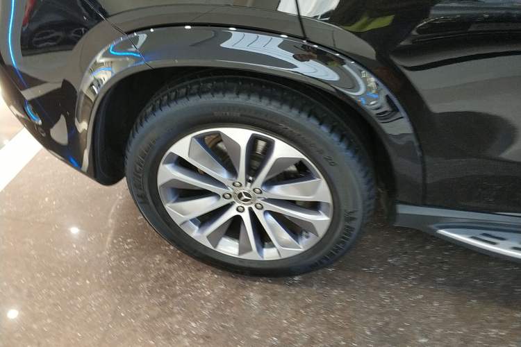 Used Mercedes-Benz GLE 2023 GLE 350 4MATIC Stylish Model
