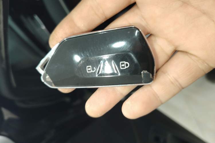 Used Volkswagen Magotan 2024 380TSI DSG Prestige Edition DaMai Package
