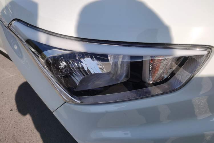 Used Hyundai ix25 2015 1.6L Automatic Two-Wheel Drive Smart GLS Trim