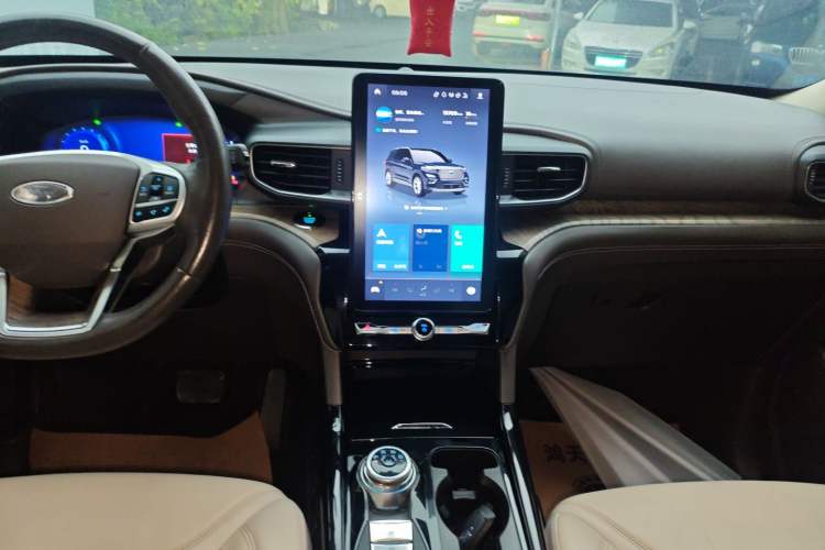 Used Ford Explorer 2020 EcoBoost 285 4x4 Platinum Edition 6 Seats
