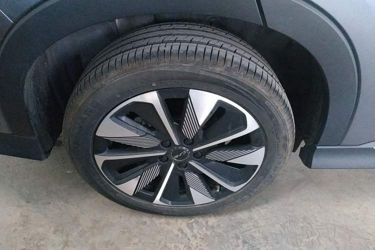 Used BYD Song PLUS New Energy 2025 DM-i Smart Drive 112KM Prestige Model
