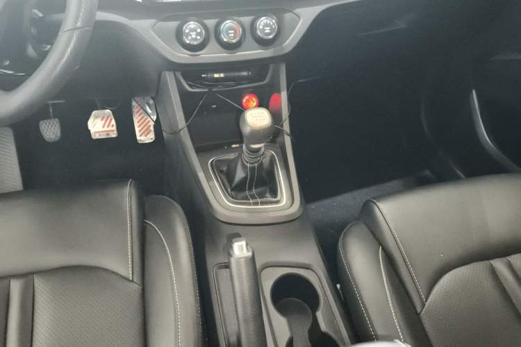 Used Baojun 360 2019 1.5L Manual Elite Version China VI Standard
