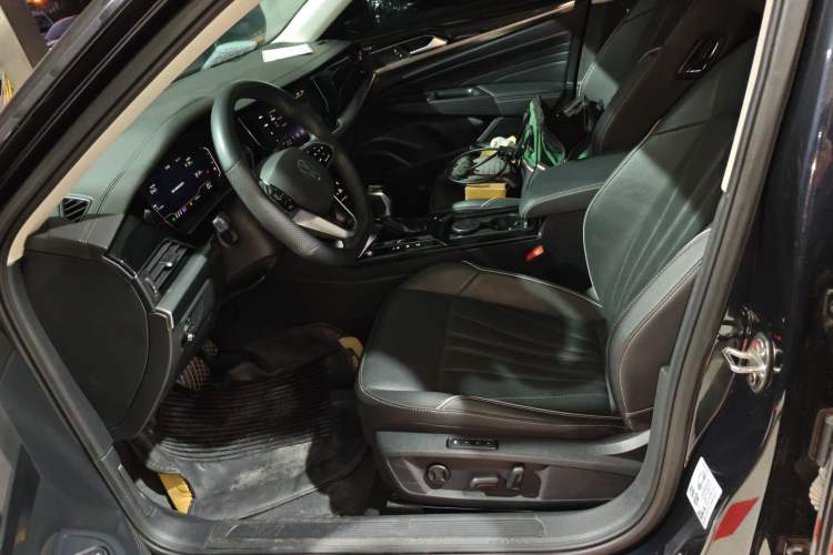 Used Volkswagen Passat 2024 330TSI Starry Elite Edition
