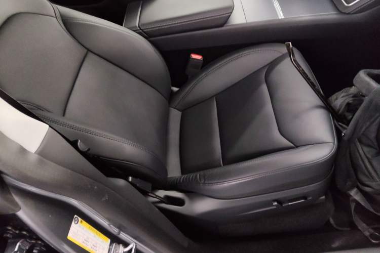 Used Tesla Model Y 2025 Rear-Wheel Drive First Edition