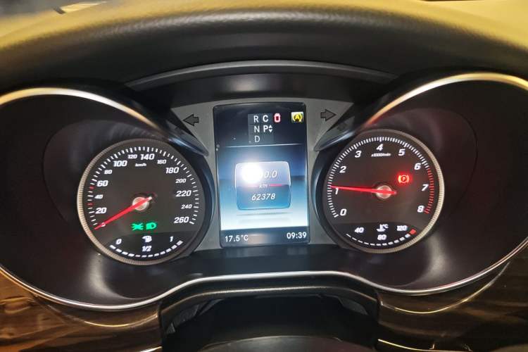 Used Mercedes-Benz V-Class 2018 V 260 Avantgarde Edition China V