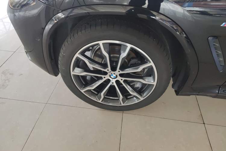 Used BMW X3 2020 xDrive30i Luxury Model with M Sport Package
