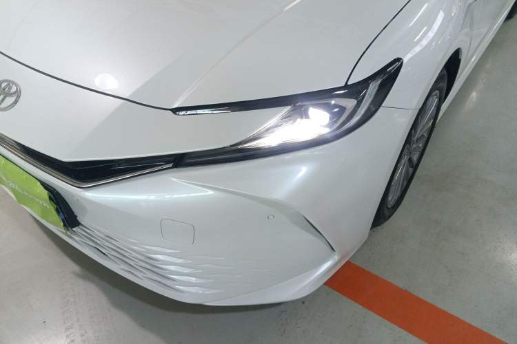 Used Toyota Camry 2024 Dual-Motor 2.0 HE Elite Edition