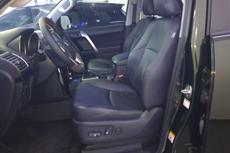 Used Toyota Prado 2016 2.7L Automatic Standard Edition
