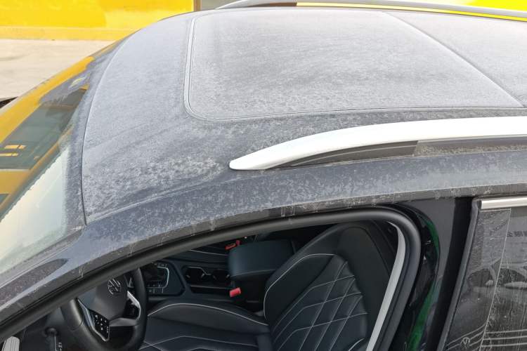 Used Volkswagen Tiguan L 2023 Restyled 330TSI Automatic Two-Wheel Drive R-Line Enhanced Comfort Version
