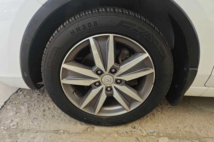 Used Changan Eado 2015 1.6L Automatic Junku Model China V Standard
