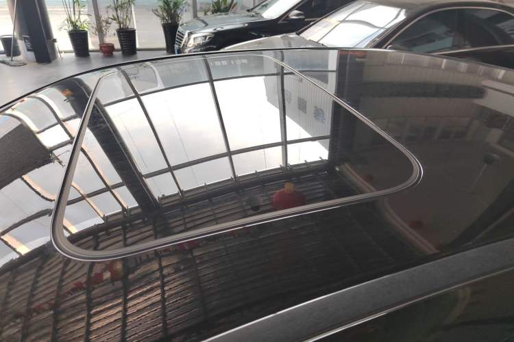 Used Mercedes-Benz E-Class 2018 Facelift E 200 L
