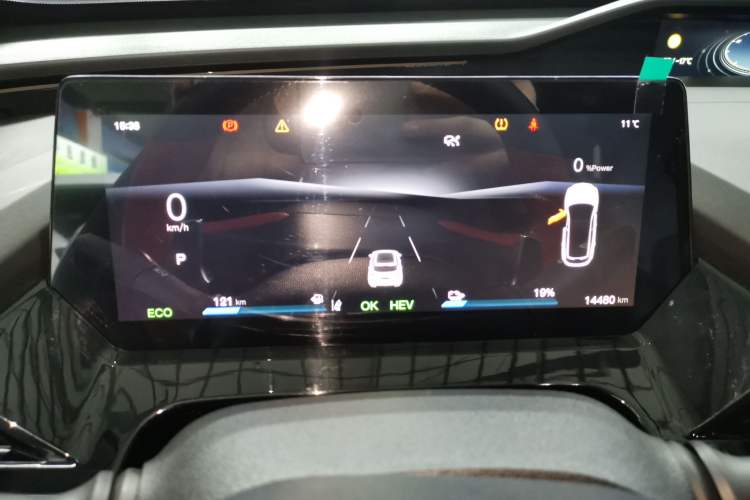 Used Oshan Z6 New Energy 2023 ZhiDian iDD 150KM Flagship PLUS