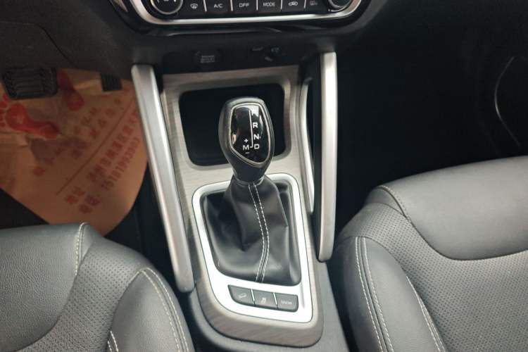 Used Geely Auto Vision X3 2017 1.5L Automatic Prestige Model
