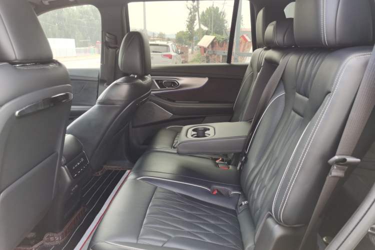 Used GAC Trumpchi GS8 2022 Double-Energy Series 2.0TM Four-Wheel Drive Premium Edition (7 Seats)
