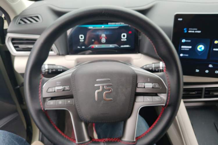 Used BYD Yuan UP 2024 401KM Leading Edition
