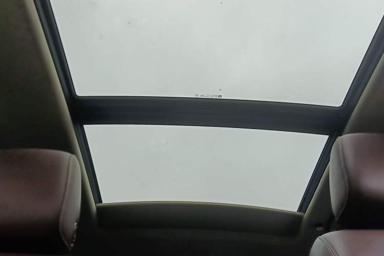 Used Buick Envision 2014 28T Four-Wheel Drive Elite Model
